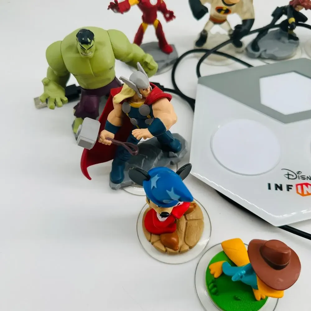 Disney Infinity Lot 13 Mickey Avengers Marvel Cars Thor Buzz Incredibles Portal